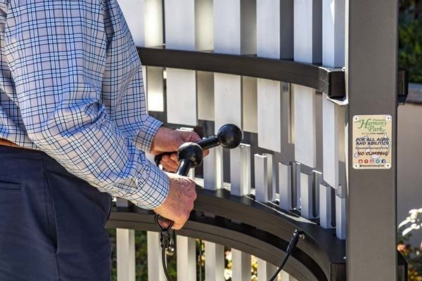 Titan Tines - Schoolscapes US