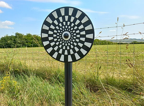 Revolving Rectangles Optical Illusion with Alu Post - Schoolscapes US